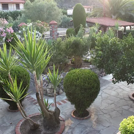 Garden House 아파트